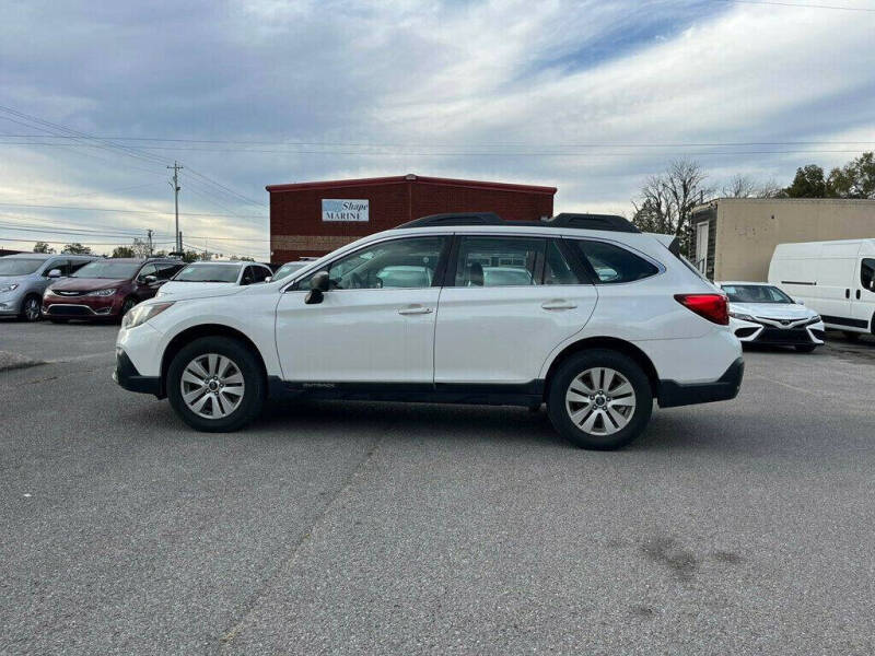 2019 Subaru Outback 2.5i