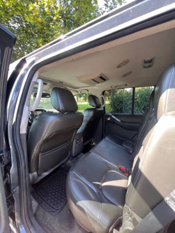 2012 Nissan Pathfinder S