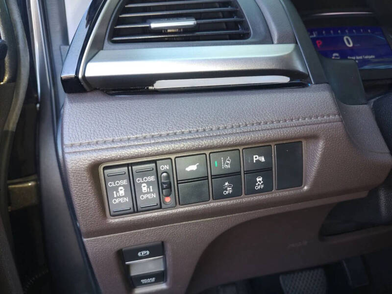 2019 Honda Odyssey Elite