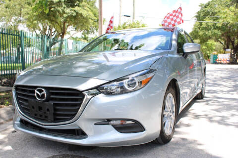 2018 Mazda MAZDA3 Touring