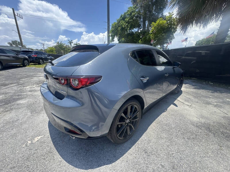 2025 Mazda Mazda3 Hatchback 2.5 S Carbon Edition