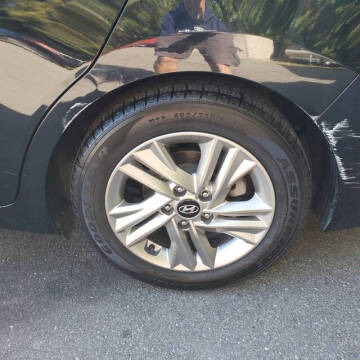 2019 Hyundai Elantra