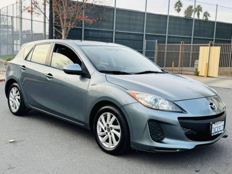 2013 Mazda MAZDA3 i Grand Touring