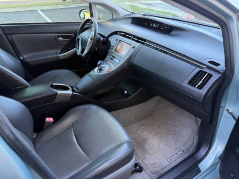 2013 Toyota Prius Four