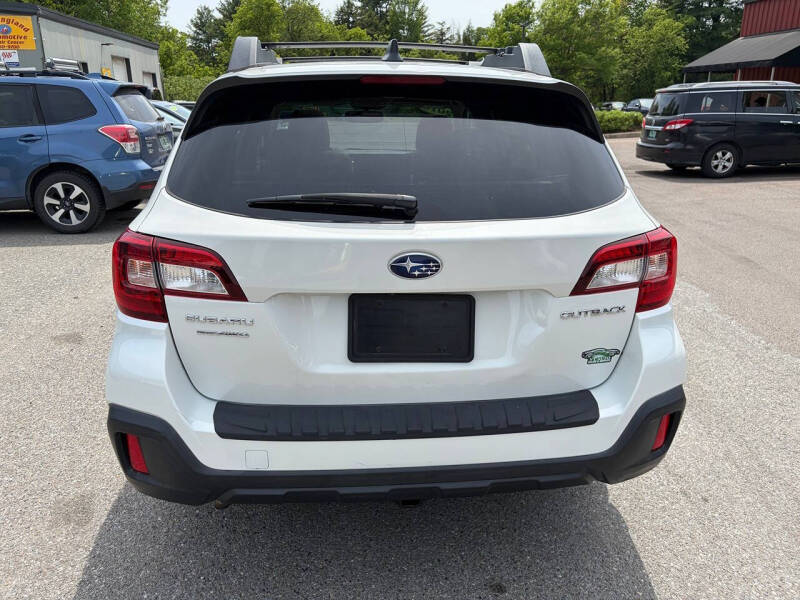 2018 Subaru Outback 2.5i Premium