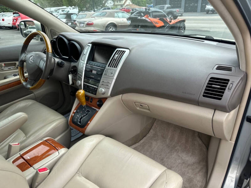 2004 Lexus RX 330