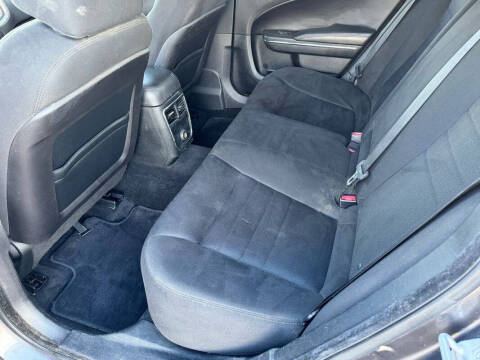 2014 Dodge Charger SE