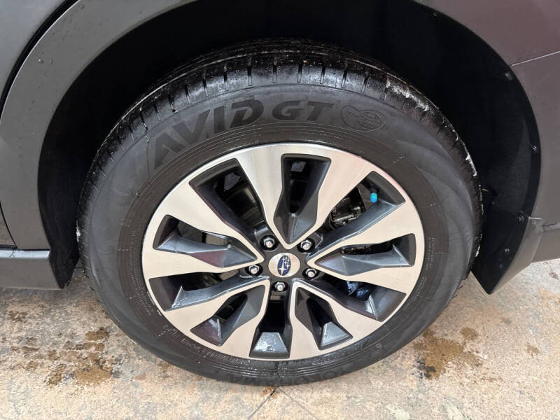 2024 Subaru Outback Touring XT