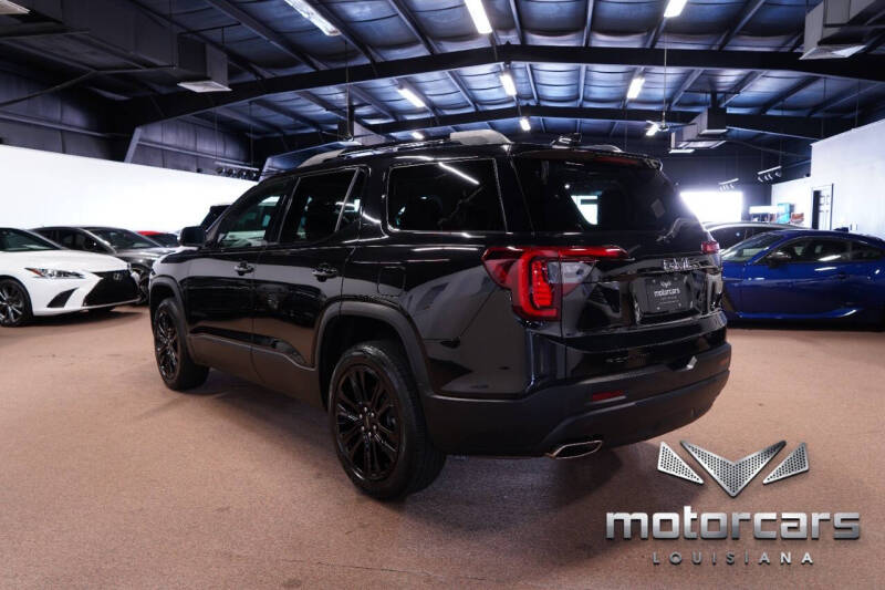 2022 GMC Acadia SLE