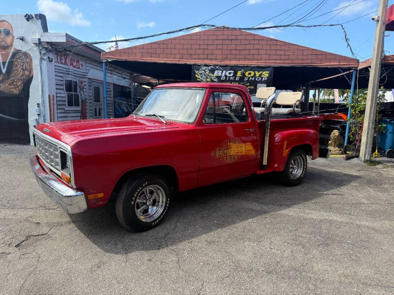 1982 Dodge Little express