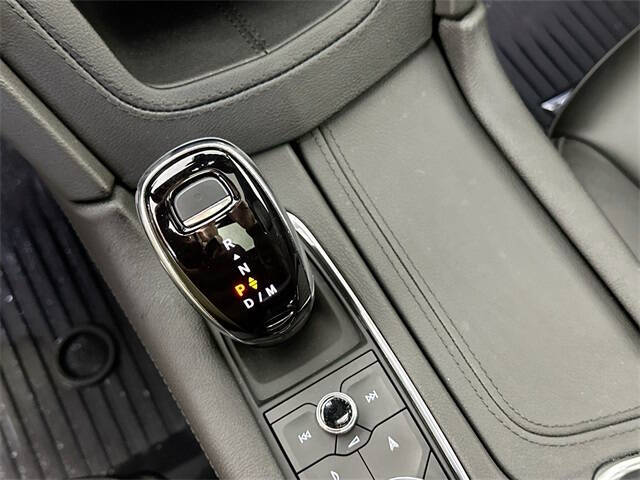 2024 Cadillac XT5 Sport