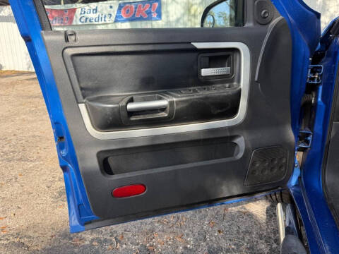 2008 Mitsubishi Raider LS