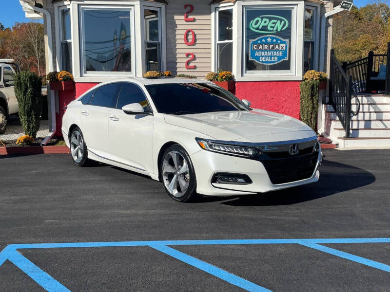 2019 Honda Accord null photo 4