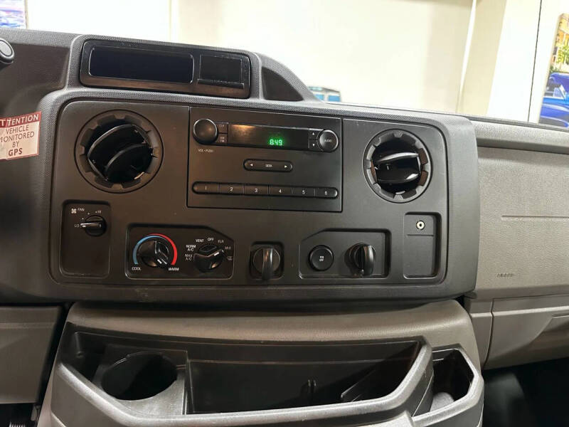 2013 Ford E-Series E-150