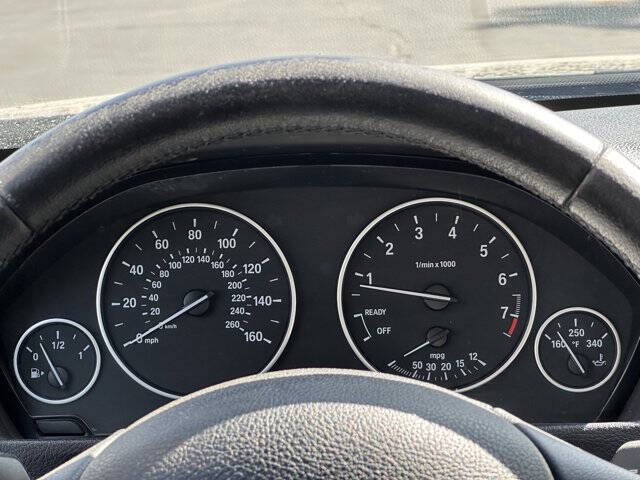 2017 BMW 3 Series 320i