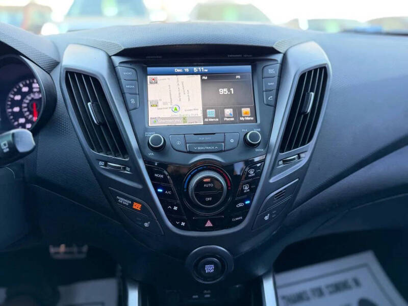 2016 Hyundai Veloster