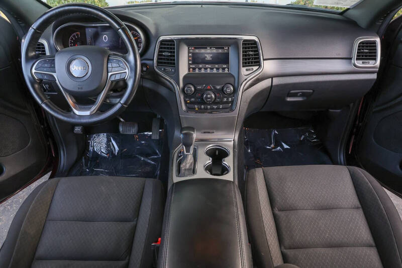 2021 Jeep Grand Cherokee Laredo E