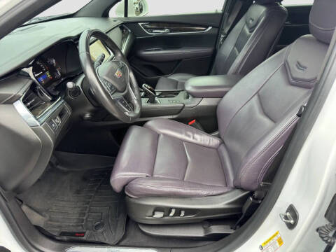 2017 Cadillac XT5 Premium Luxury