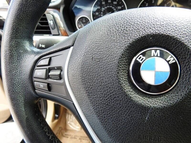 2015 BMW 3 Series  - $18,900
