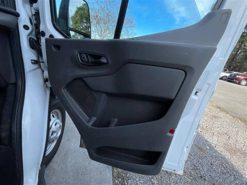 2022 Ford Transit 250