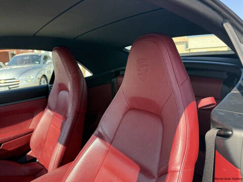 2020 Porsche 911 Carrera