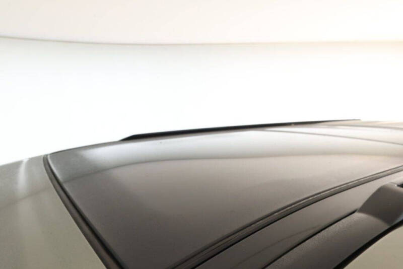 2020 Land Rover Defender 110 S