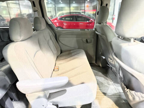 2006 Dodge Grand Caravan SE