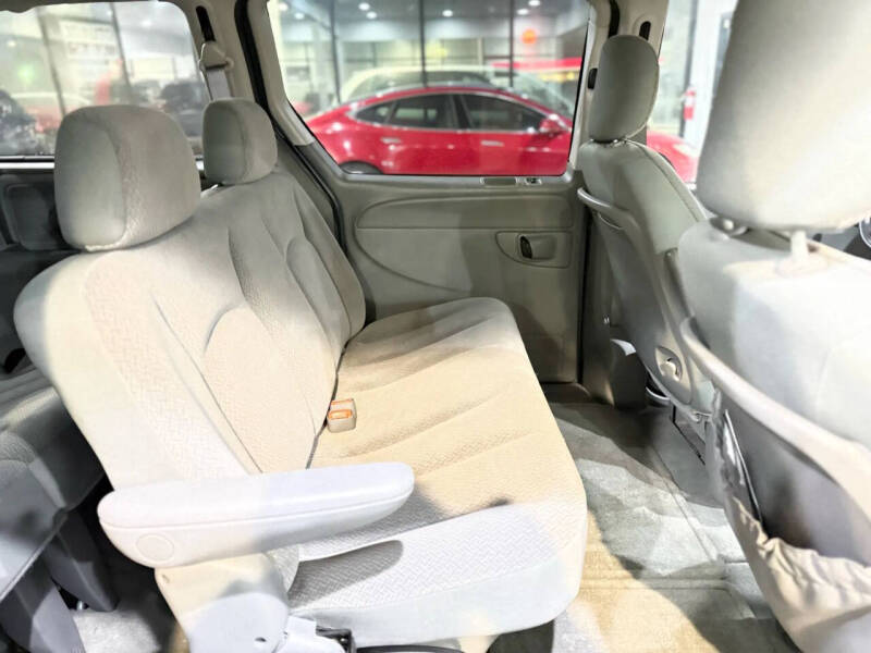 2006 Dodge Grand Caravan SE