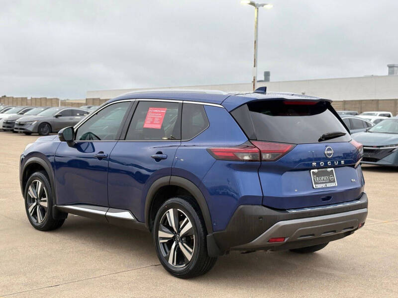 2023 Nissan Rogue SL