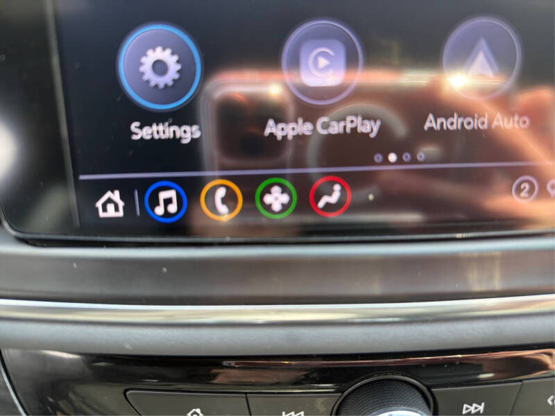 2022 Buick Enclave Essence