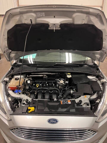 2017 Ford Focus Titanium