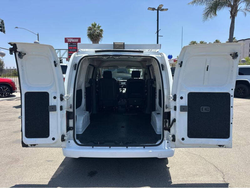 2015 Nissan NV200 SV