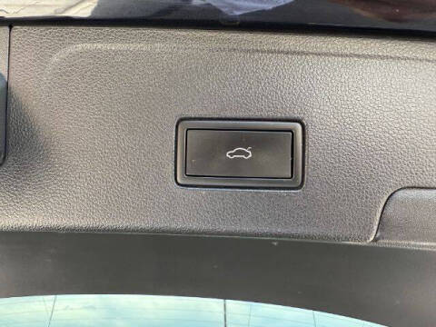 2022 Volkswagen Atlas Cross Sport V6 SEL Premium R-Line 4Motion