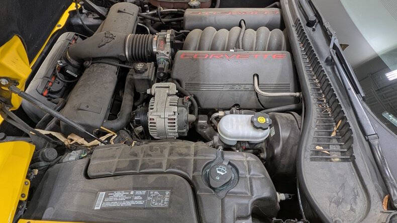 2004 Chevrolet Corvette