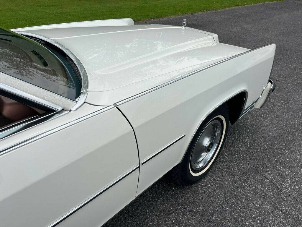 1976 Lincoln Continental 85