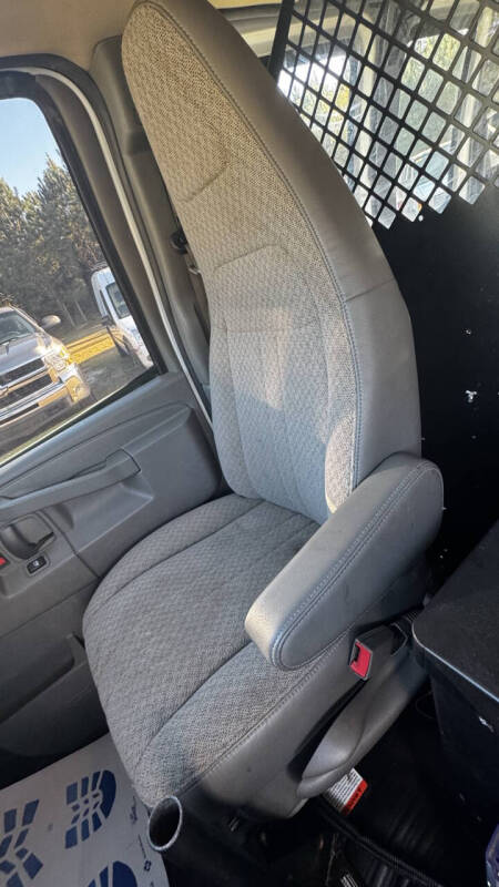 2017 Chevrolet Express 2500