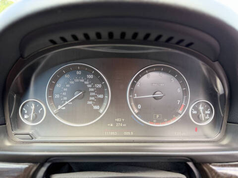 2015 BMW 5 Series 528i