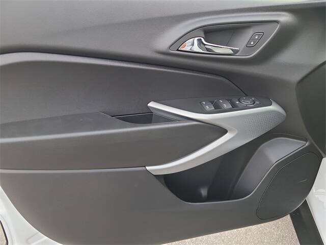 2026 Chevrolet Trax RS