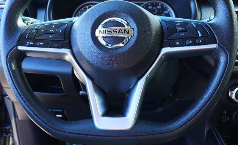 2020 Nissan Kicks SV
