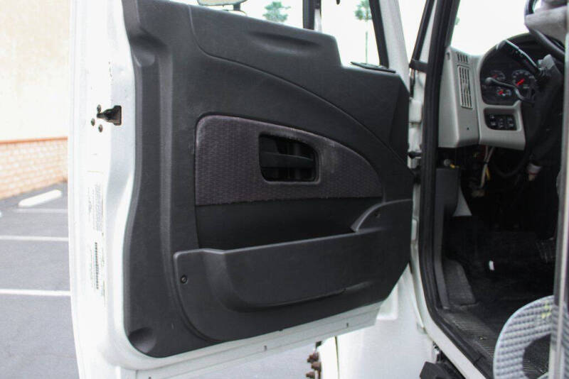 2016 International DuraStar 4300
