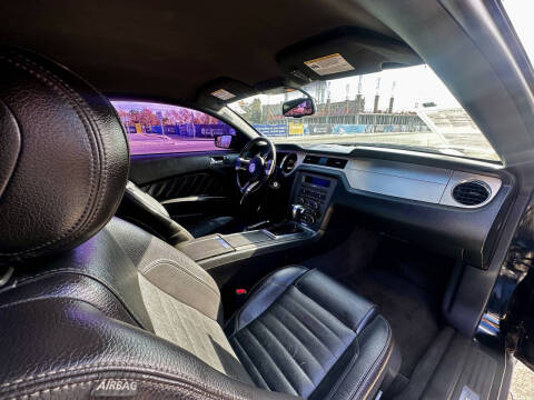 2012 Ford Mustang GT Premium