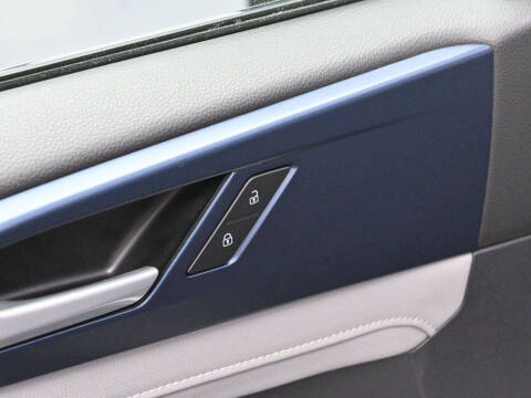 2024 Volkswagen Taos SE 4Motion