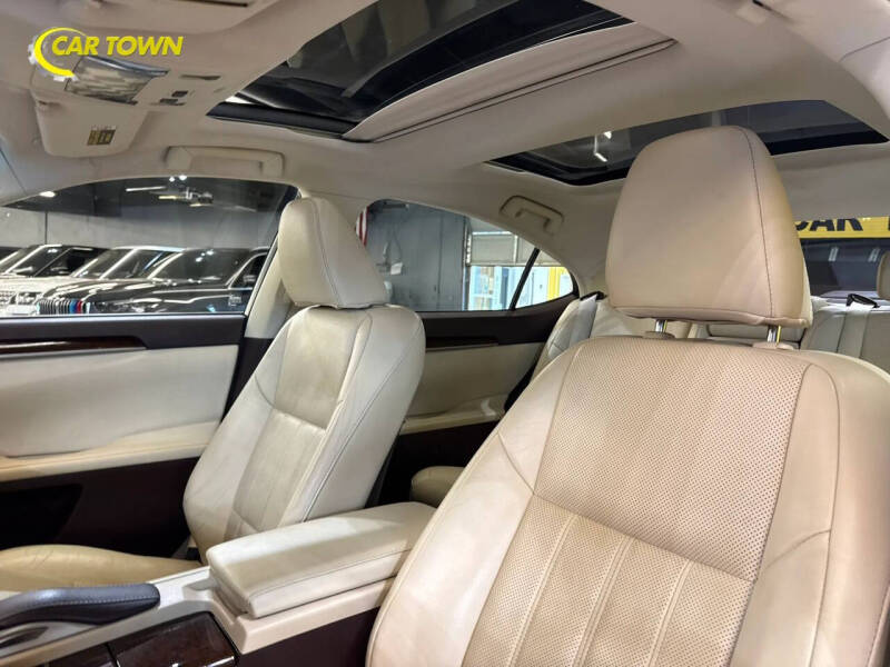 2017 Lexus ES 350