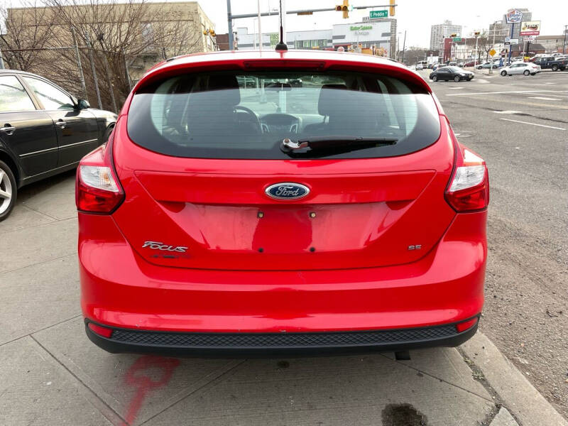 2012 Ford Focus SE
