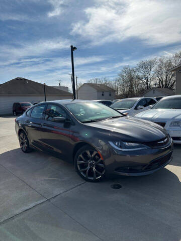 2016 Chrysler 200 for sale at Rigo's Auto Sales, Inc. in Lafayette IN