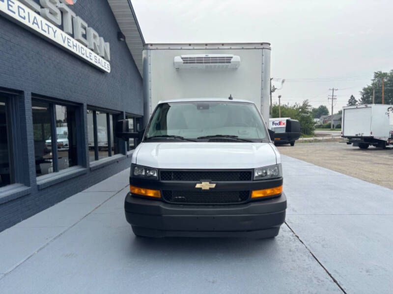 2024 Chevrolet Express Reefer Van