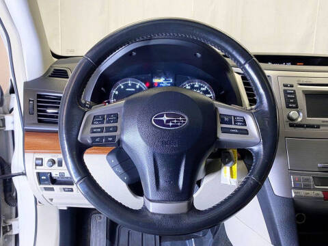 2013 Subaru Outback 2.5i Limited