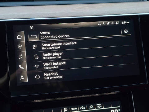 2024 Audi Q8 e-tron quattro Premium Plus