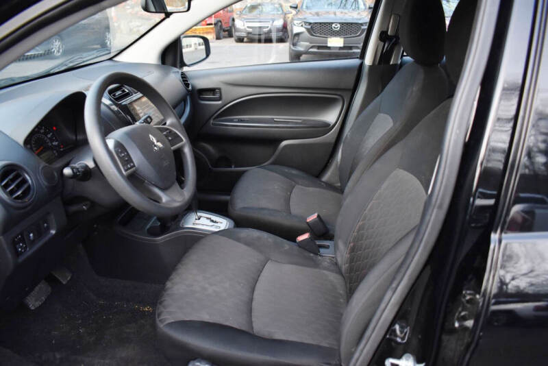 2024 Mitsubishi Mirage LE