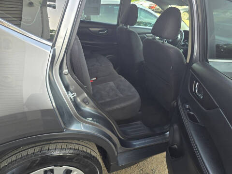 2015 Nissan Rogue S